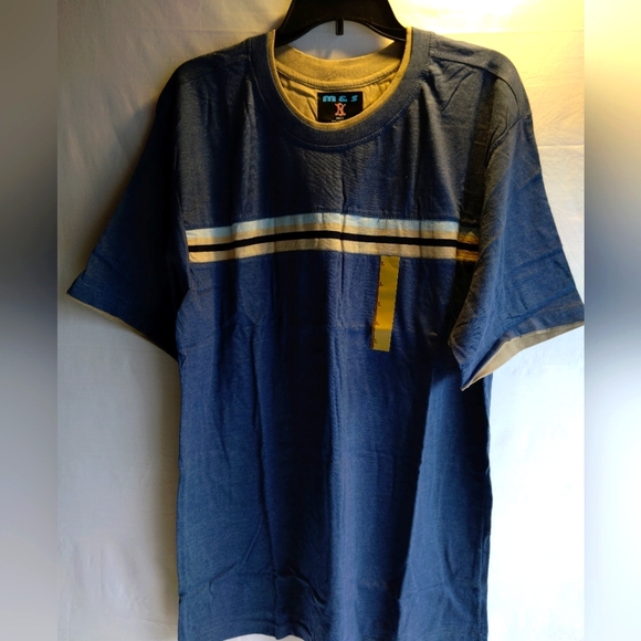 Shirt - Picture 1 of 4